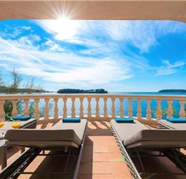 Luxury 5 Bedroom Villa with Heated Pool, Jacuzzi, Steam Room and Sea Views in Lozica near Dubrovnik, Sleeps 10